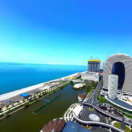 Panorama Seaview Batumi Lux Orbi City Kültér fotó